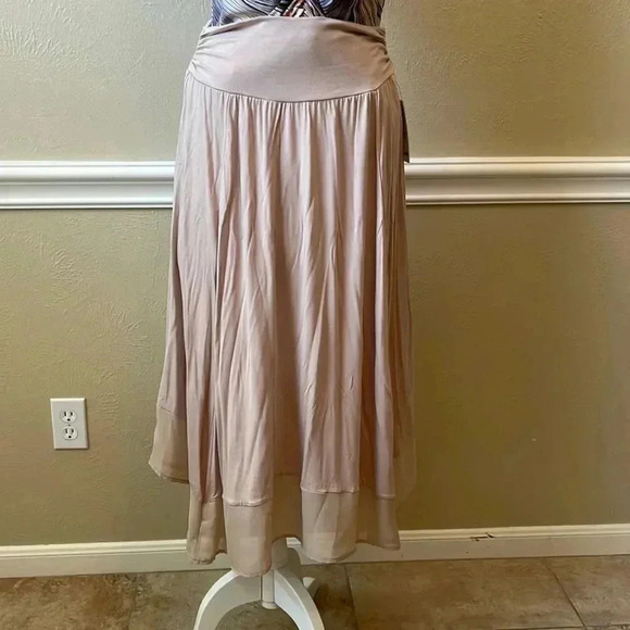 🌸💙 NWT- apt. 9 skirt - Picture 1 of 9